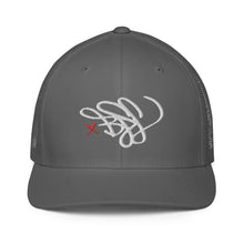 Load image into Gallery viewer, BSC STEEZ - Closed-back trucker cap